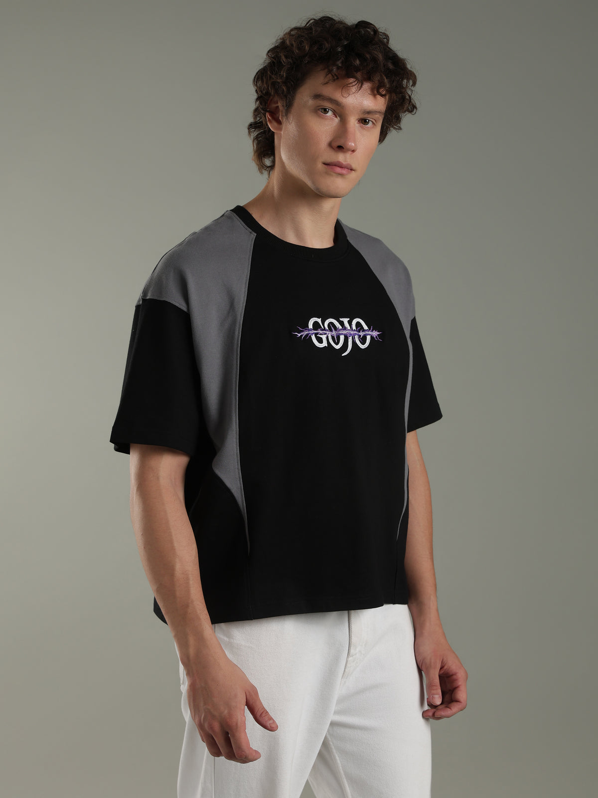 GOJO — Box-Fit T-Shirt