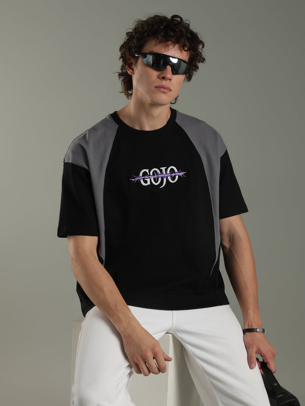 GOJO — Box-Fit T-Shirt