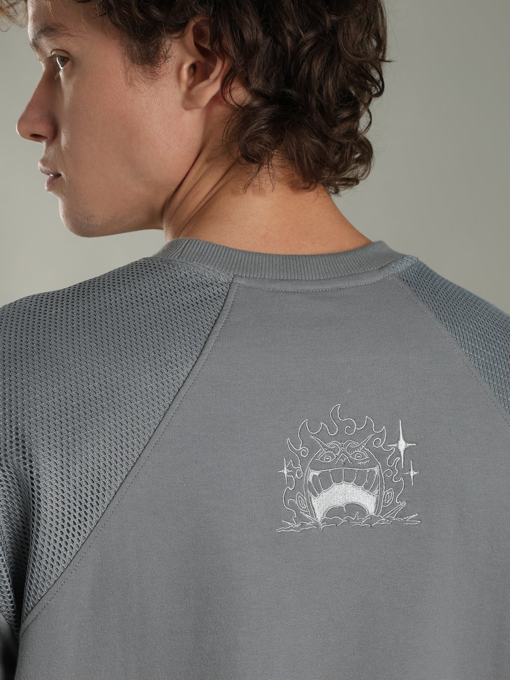 GEAR 5 — Box-Fit T-Shirt
